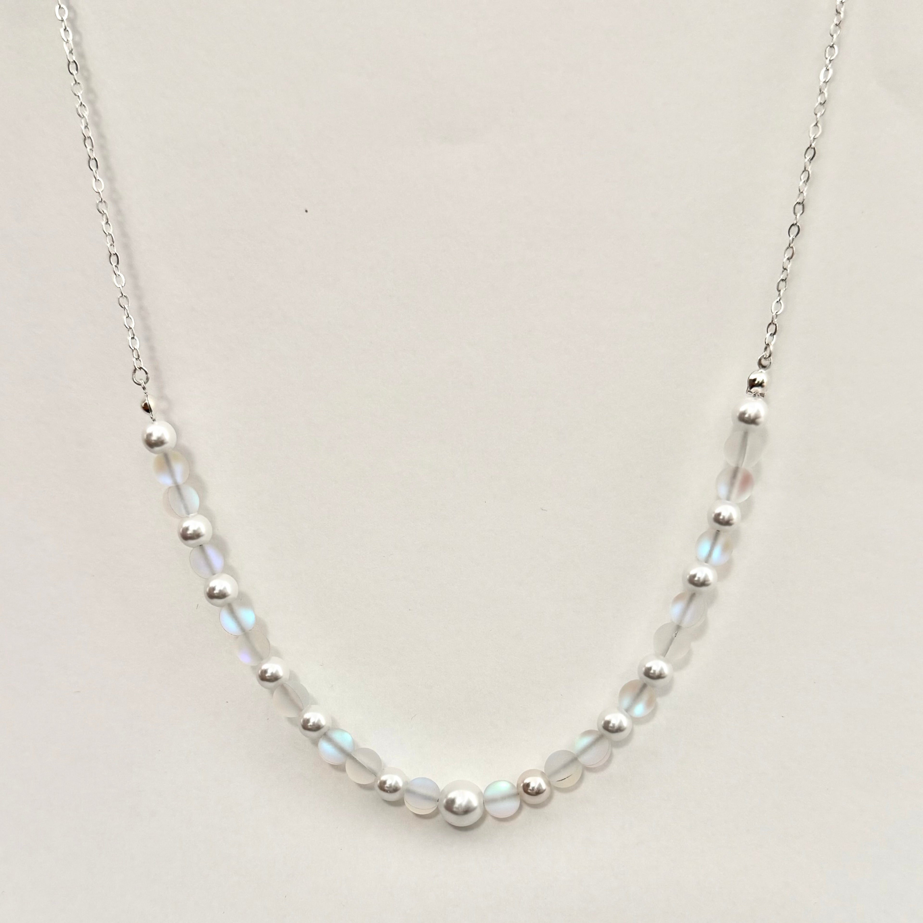 Dewline Necklace