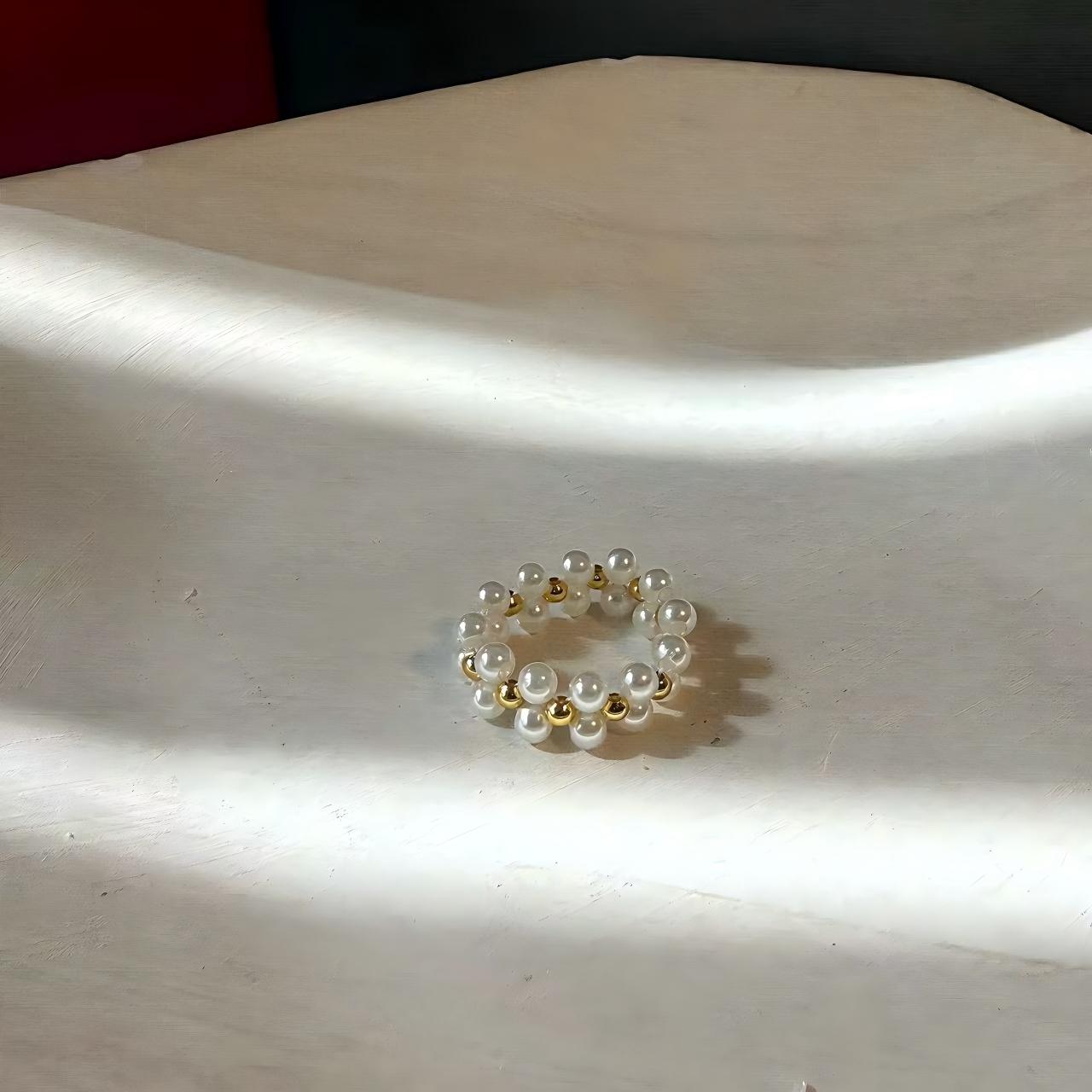 Pearl Echo Ring